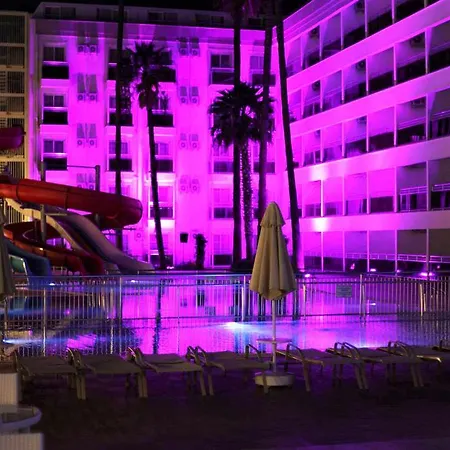 Ideal Prime Ultra ホテル