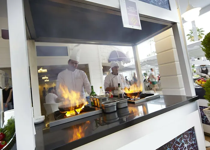 Ideal Prime Ultra Hotel 5*