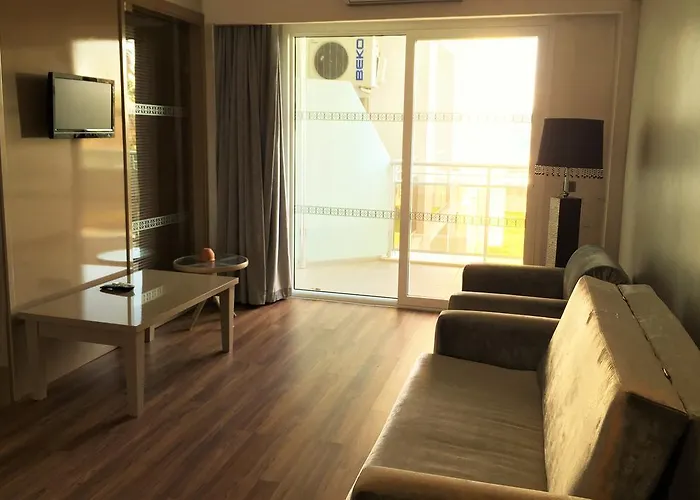 Ideal Prime Ultra Hotel 5*